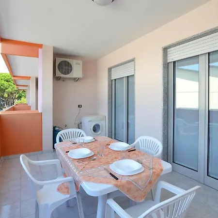Awesome In With Kitchen Apartament *
