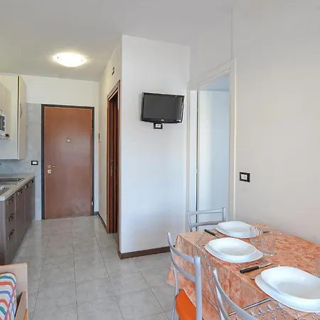 Awesome In With Kitchen *
